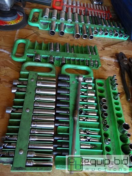 lot 597 image: Large Lot Of Sockets Various Brands
