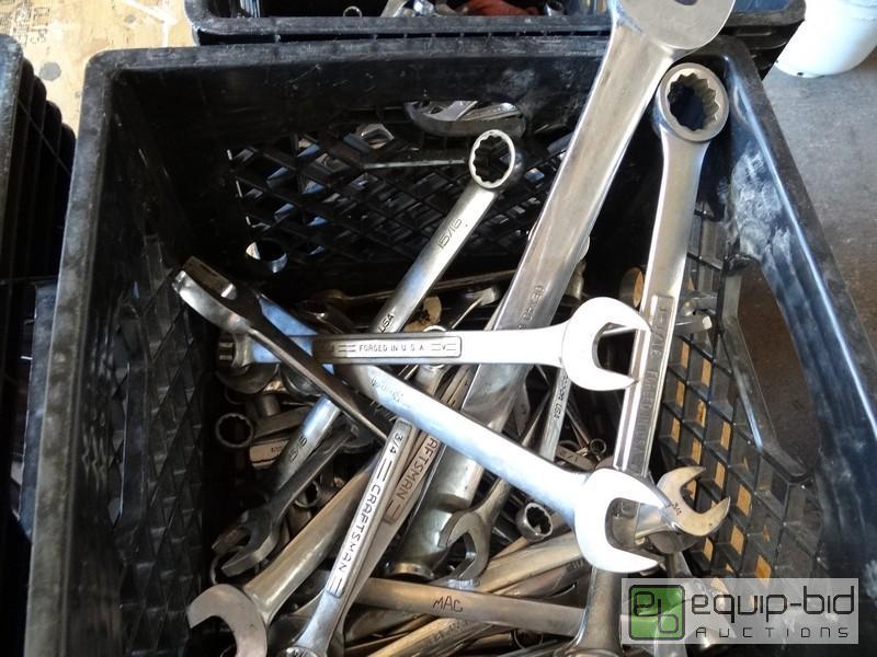lot 601 image: Lot Of Wrenches