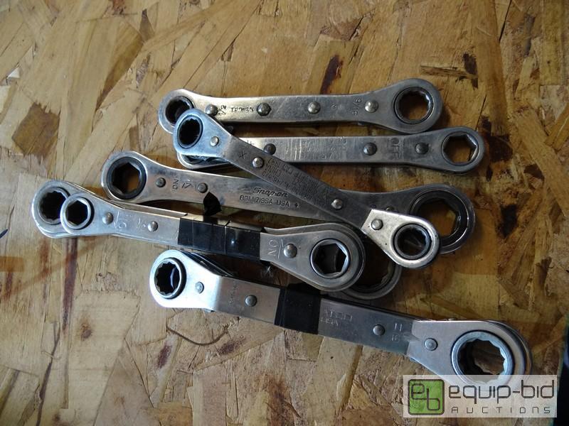 lot 609 image: Snap On And Matco Ratchet Wrenches