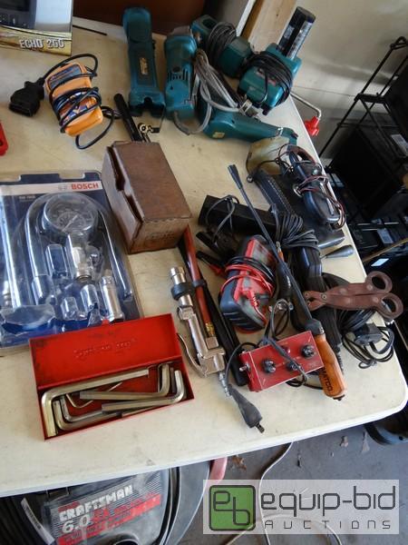 lot 628 image: Lot Of Misc. Electrical And Air Tools.