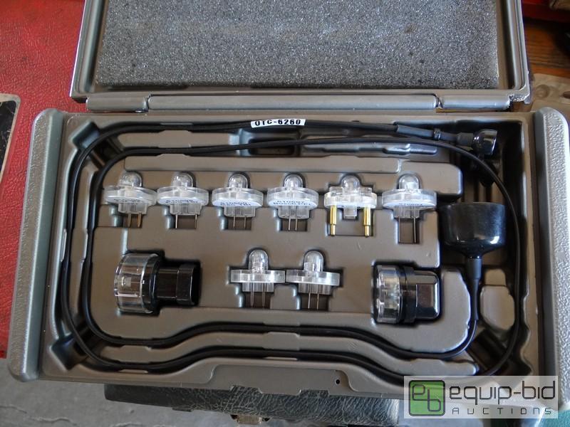 lot 644 image: IAC Tester Sets