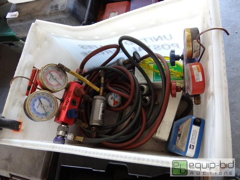 lot 672 image: Large Lot Of AC Repair Tools