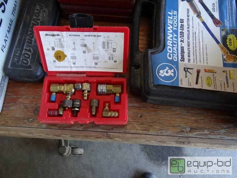lot 674 image: Blue Point AC Adapter Kit And Cornwell Spot Gun JR LED Kit