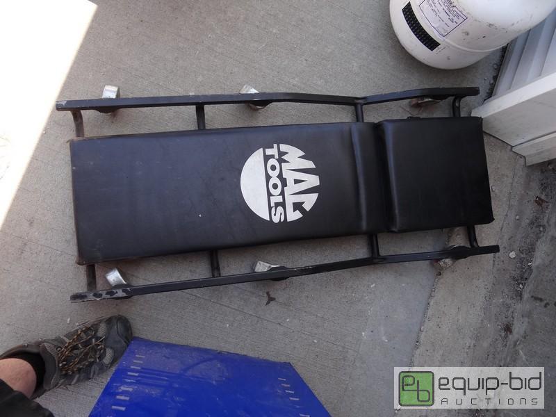 lot 690 image: Mac Tools Floor Creeper