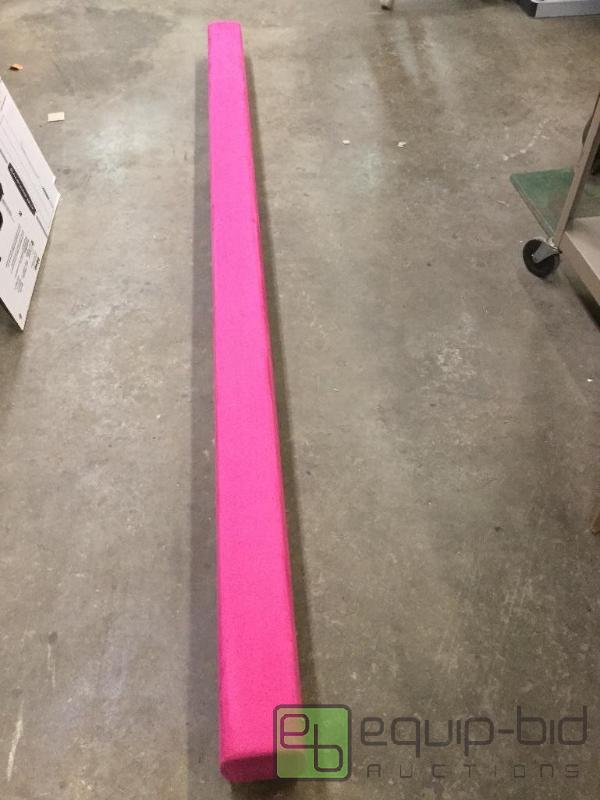 lot 41 image: Balance Beam  Quantity 1 Color Pink Conditi...
