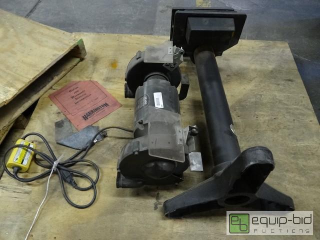 lot 380 image: Sears 34hp Stand Grinder