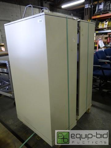 lot 505 image: (2) 4 Tier Metal Shelves With Clear Plastic Doors
