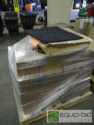 lot 517 image: Pallet Of Various NewSlightly Used 24x24 Carpet Squares