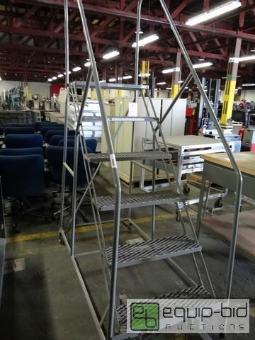 lot 526 image: Cotterman 6 Step Rolling Stairs