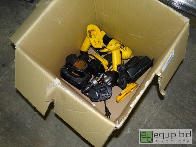 lot 563 image: Lot Of Dewalt Batteries And Drills