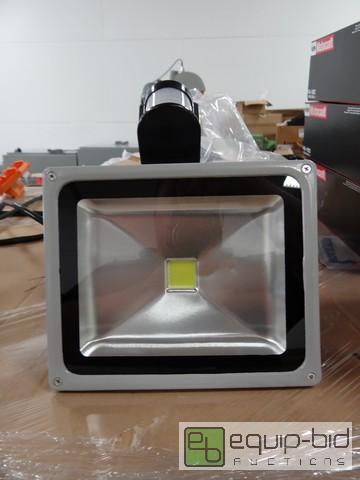 lot 568C image: (1) New 30 Watt LED Flood Light With Automatic Sensor