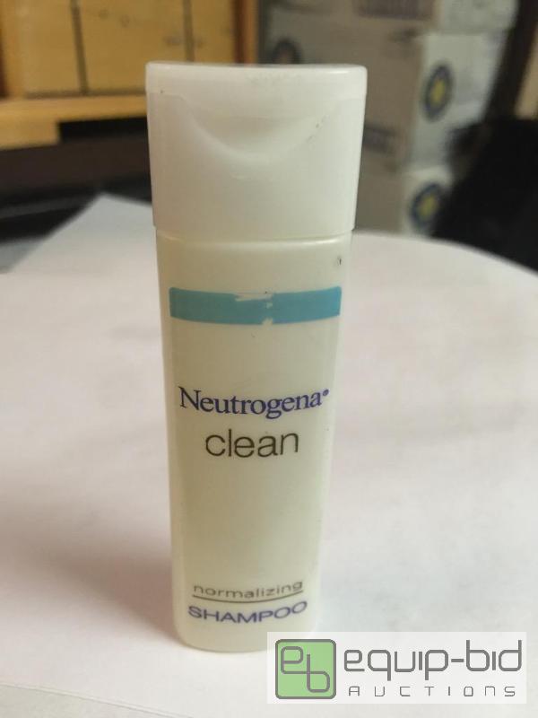 Case 208 hotel size Neutrogena clean shampoo ...