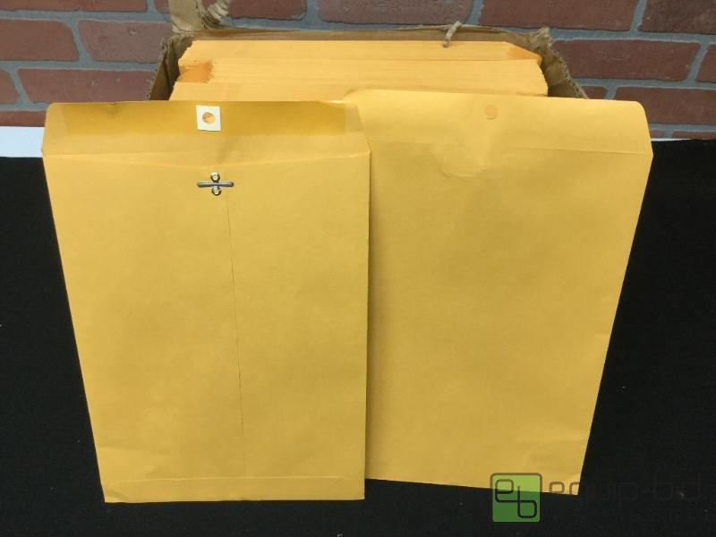 lot 177 image: Kraft Gummed Clasp Envelopes  Quantity 250 C...