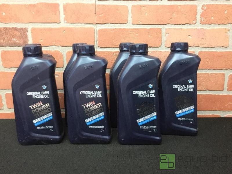 lot 2 image: Original BMW Engine Oil Twin Power Turbo SAE ...