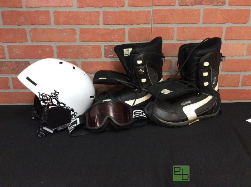 lot 32 image: Snowboarding Accessories  This lot includes a...