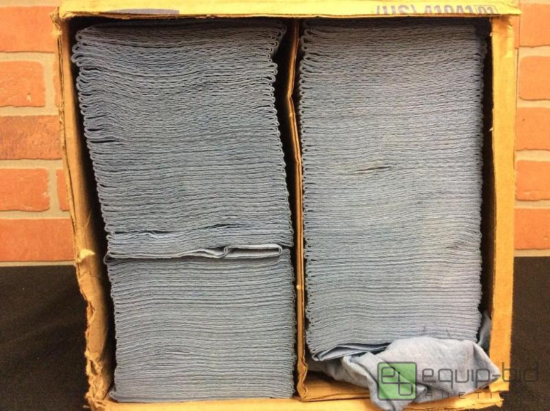 lot 34 image: Wypell&nbspX80 Shop Pro Cloth Towels&nbsp  ...