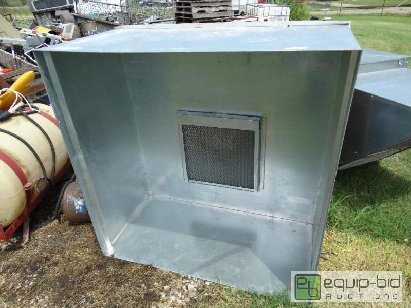 lot 110 image: Exhaust hood with exhaust fan unit....