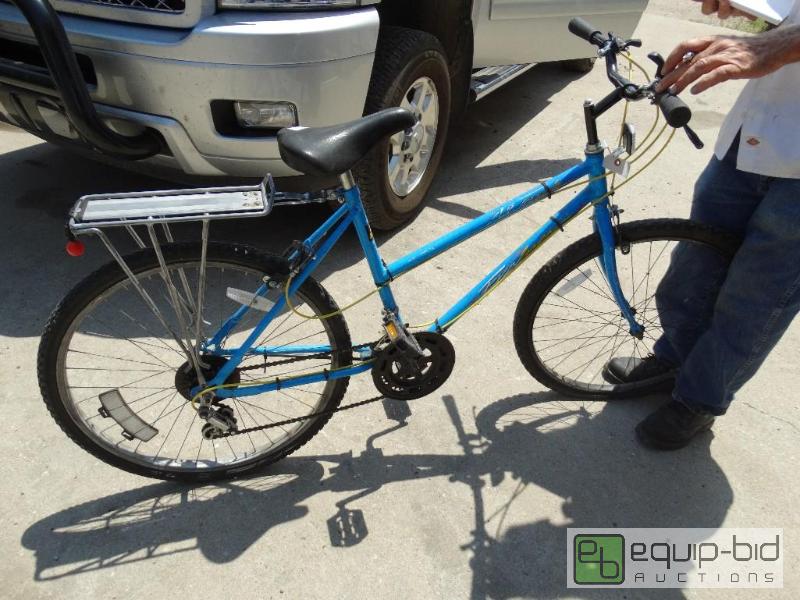 lot 121 image: Murray bike....