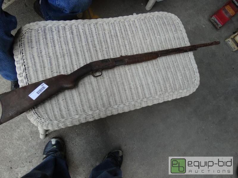 lot 141 image: Remington hex barrel 22 short gallery special...