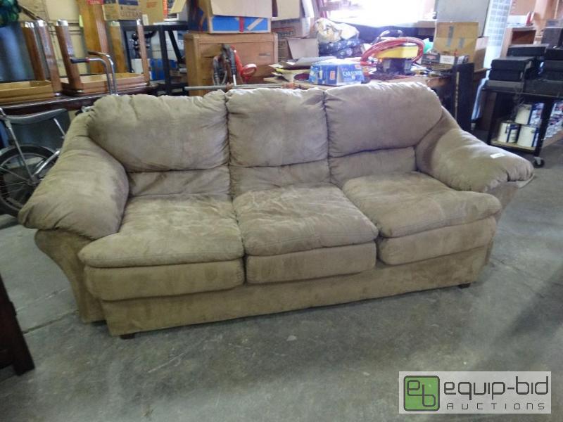 lot 176 image: Microfiber 3 cushion sofa....