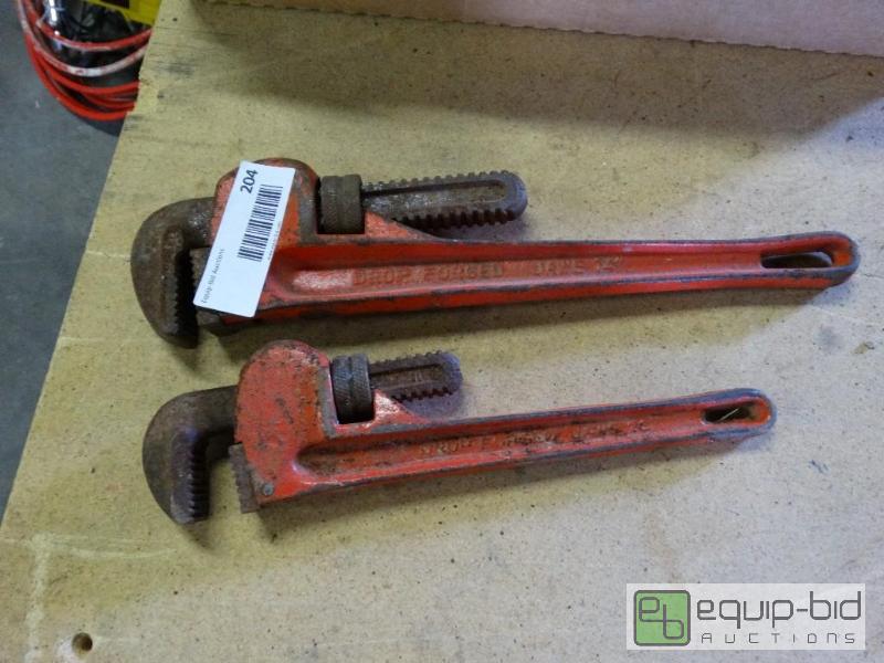 lot 204 image: 2 pipe wrenches....