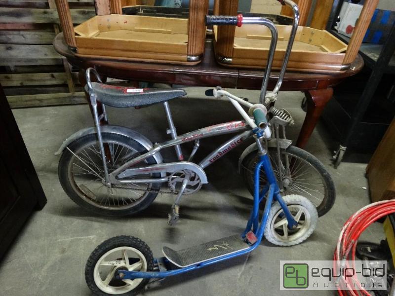 lot 206 image: Vintage bike and scooter....
