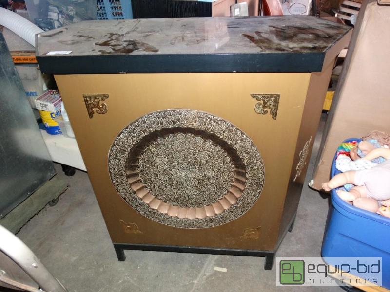lot 237 image: Oriental design bar with decorative front and...