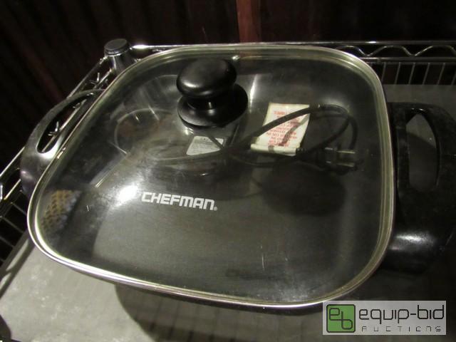 lot 408 image: Chefman Electric Skillet