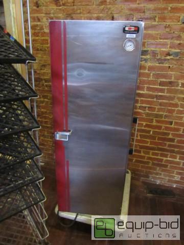 lot 424 image: Carter Hoffman Heated Holding Case