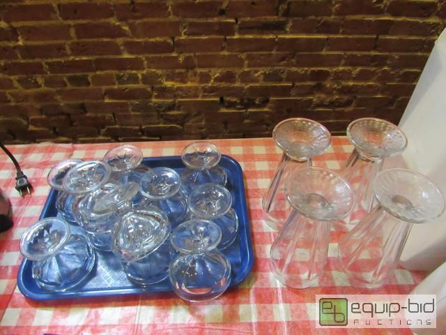lot 444 image: Lot Of Shake And Sunday Glasses