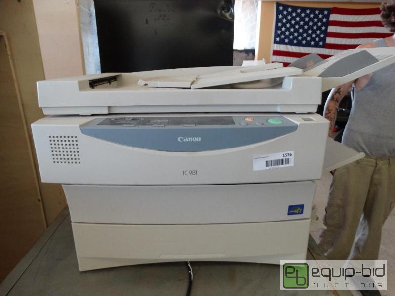 lot 1536 image: Canon PC 981 copy machine....