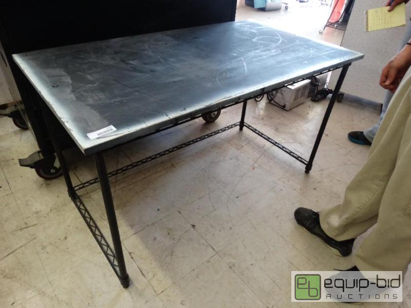 lot 1537 image: Drawing table....