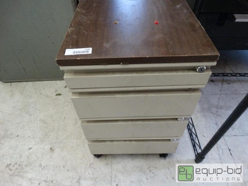 lot 1540 image: 4 drawer metal cabinet....