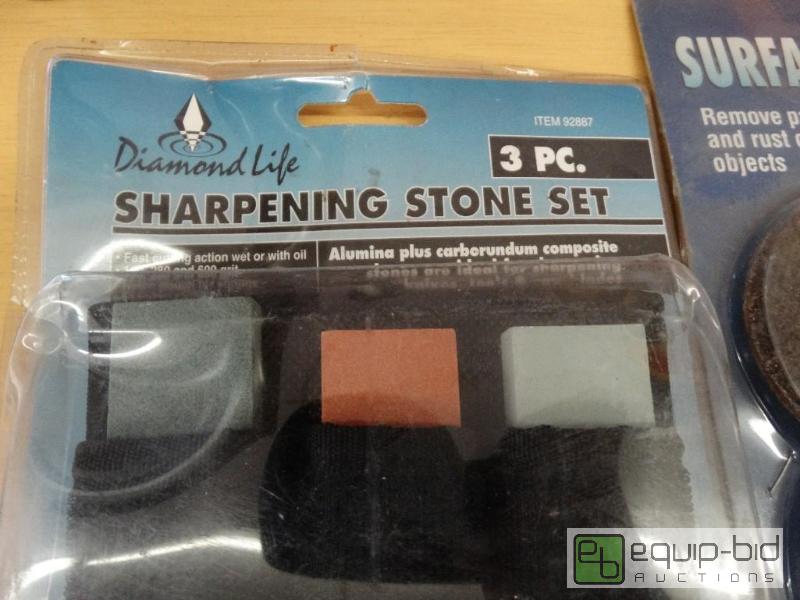 lot 1551 image: 3 packages of various new tools....