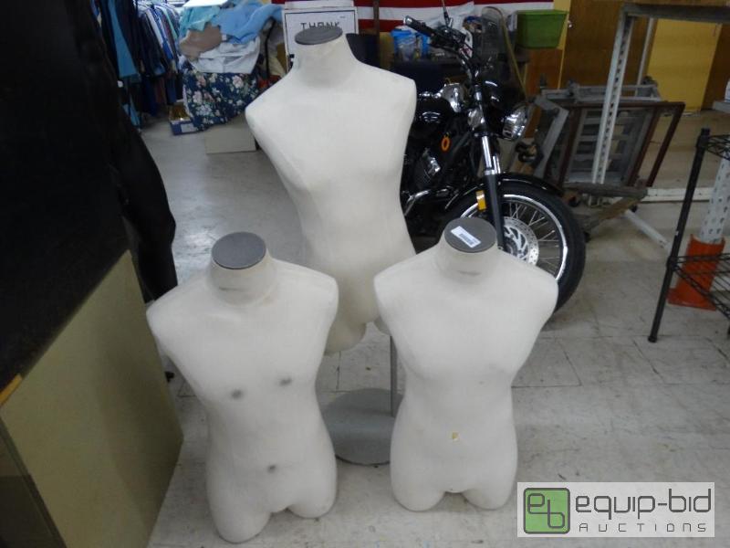 lot 1562 image: 3 mannequin busts....