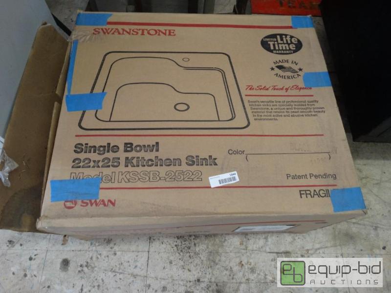 lot 1644 image: NEW in box Swanstone single bowl kitchen sink...