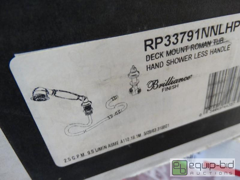 lot 1660 image: Delta hand shower....