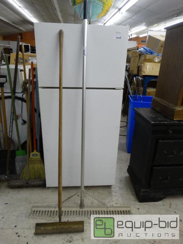 lot 1690 image: 36&quot Landscaping rake and other rake....