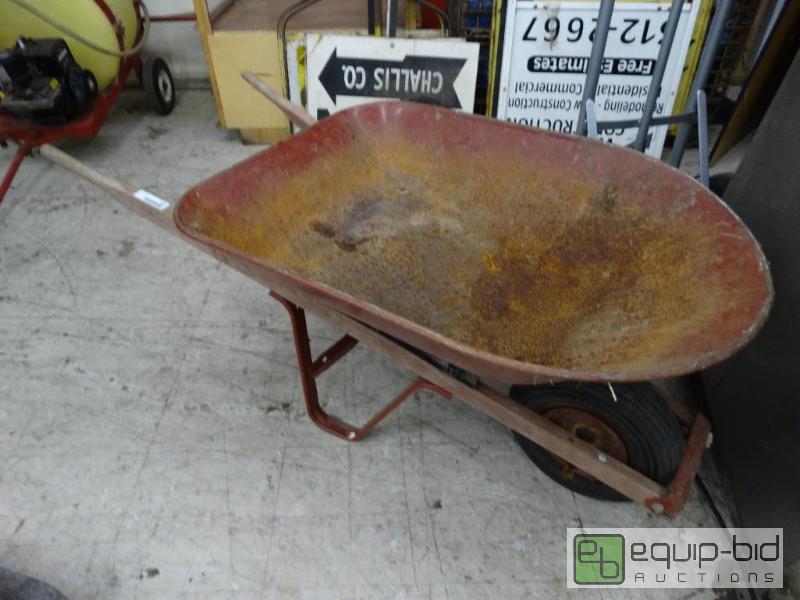 lot 1691 image: Wheel barrow....
