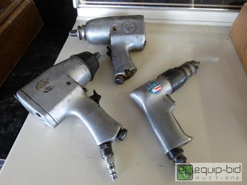 lot 1718 image: Lot of 3 Air tools....