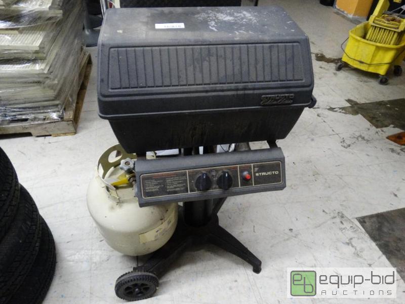lot 1737 image: Structo&nbspGas grill with tank...