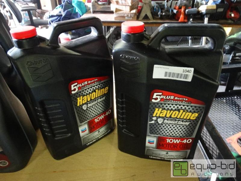 lot 1040 image: 2 Havoline&nbsp10W-40...