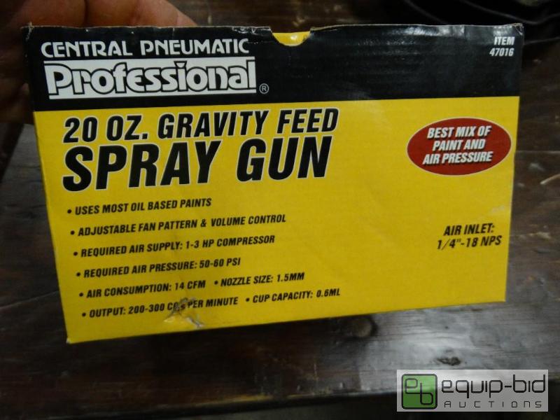 lot 1063 image: 20 oz spray gun....