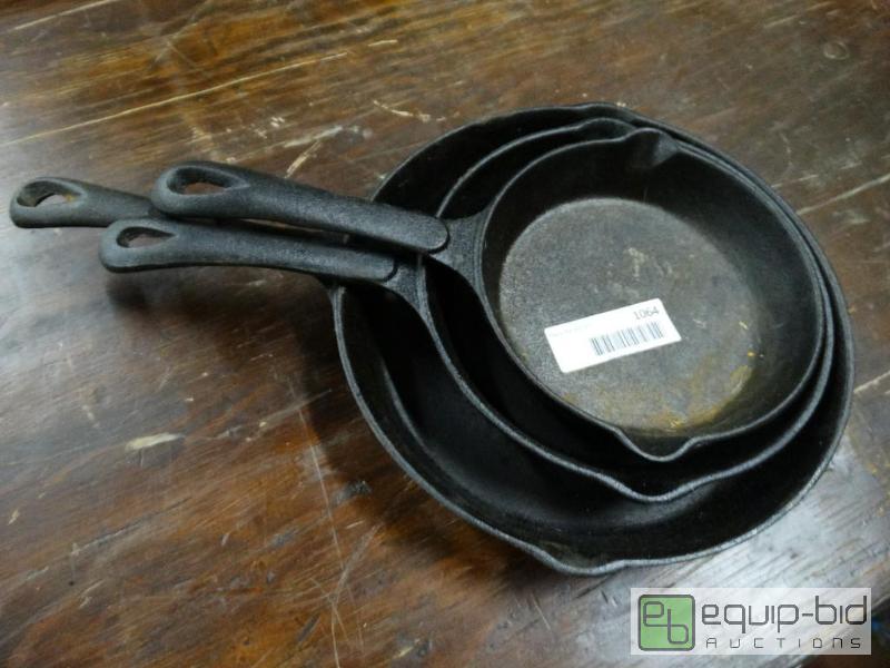 lot 1064 image: 3 Cast Iron frying pans....