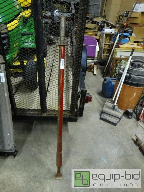 lot 1090 image: Power pry bar....
