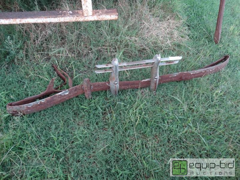 lot 1150 image: Wall hanger bumper....