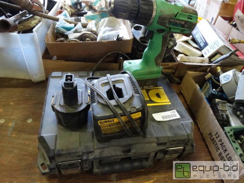 lot 1166 image: Drill with dewalt&nbspbattery, charger and c...