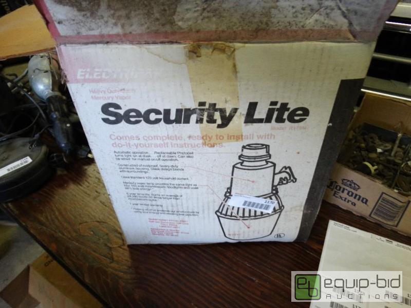lot 1170 image: Security Lite....