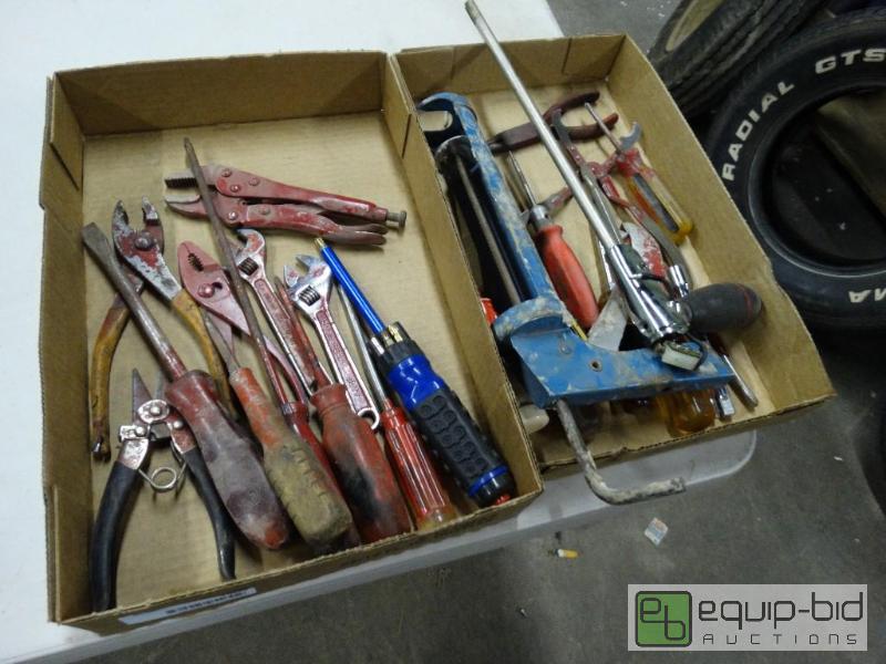 lot 1205 image: Misc&nbsptools....
