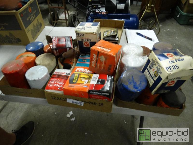 lot 1216 image: Oil filters....